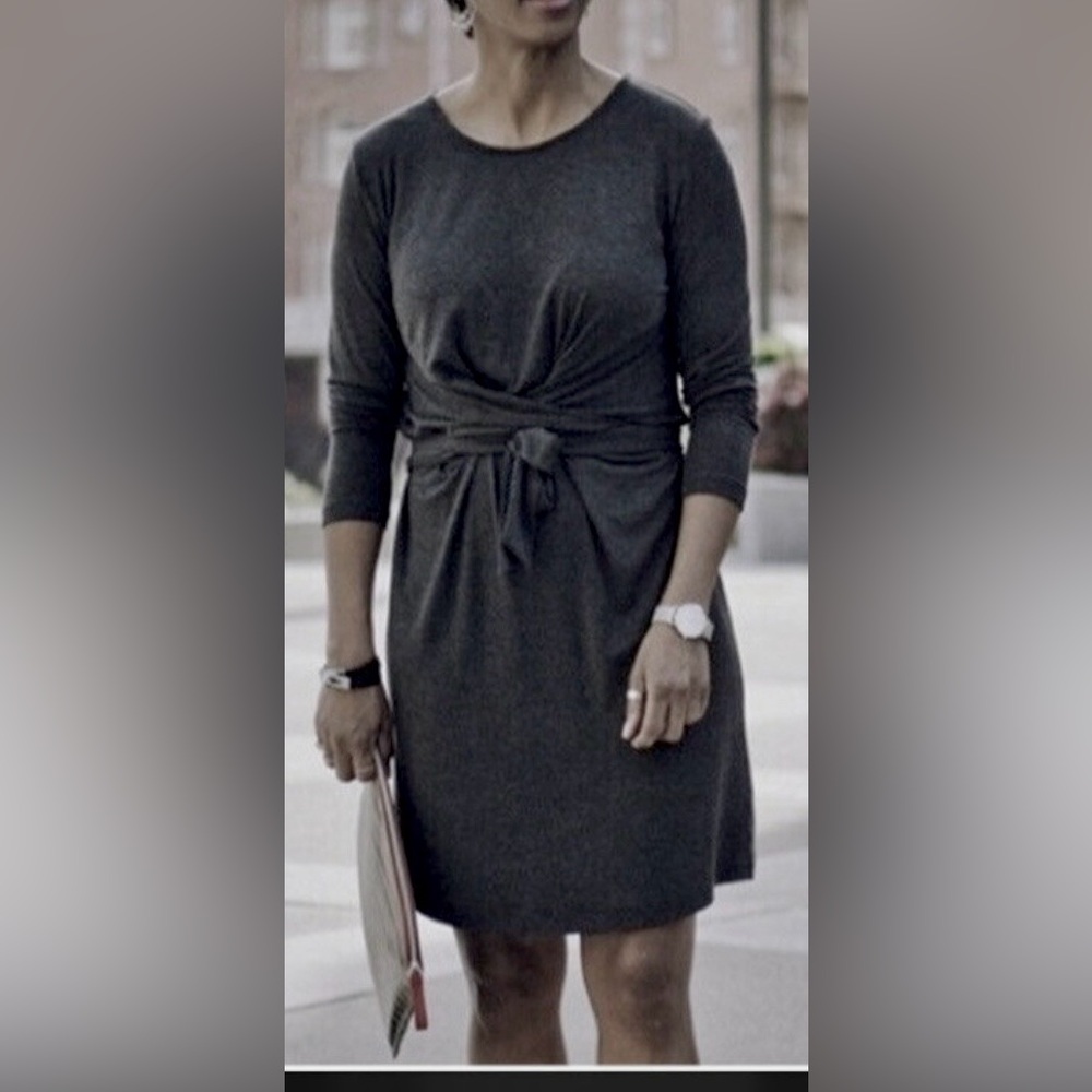 Amour Vert Kin Modest Knit Dress Adjustable Waist Drawstring in Grey size S